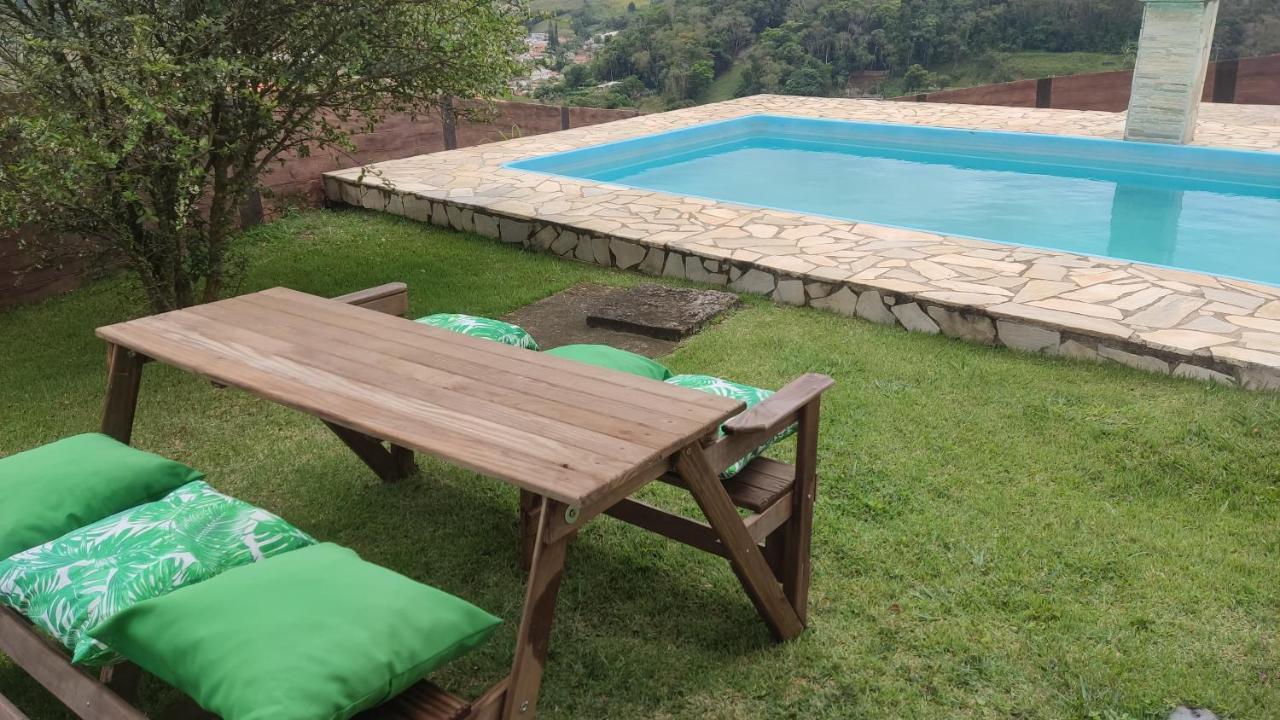 Suite Requinte Da Serra Miguel Pereira Exterior photo